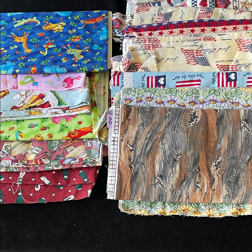DIY Upcyclers & Creative Designers Yarn, Fabric, & Craft Bundle 4-5 Lbs. A10 (2)